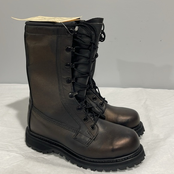U.S. Military cold weather combat boots size 4.5W ICWB model NS2-97 Vibram Sole - Picture 10 of 16